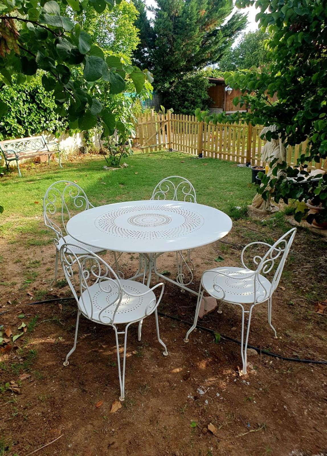 Location De T2 Non Loin D'aix Et Marseille Ferienhaus *
